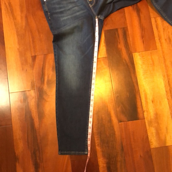 WHBM high rise skinny jeans. - Picture 7 of 11